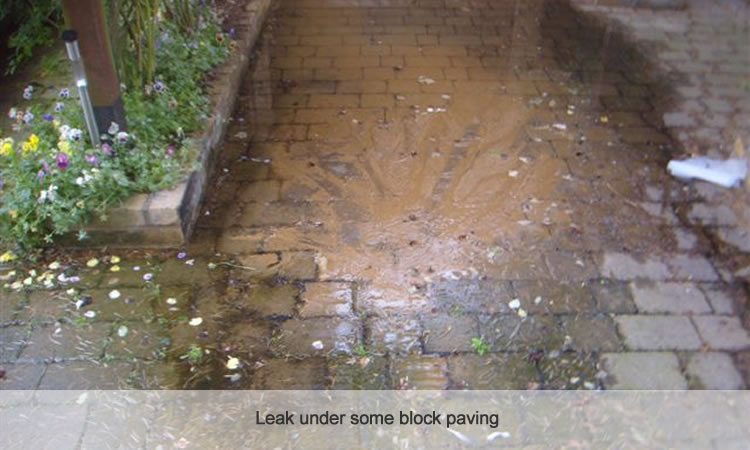 Leak detection of water under block paving